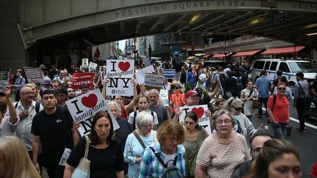 New Yorklular Göçmen ve Mülteciler İçin Yürüdü