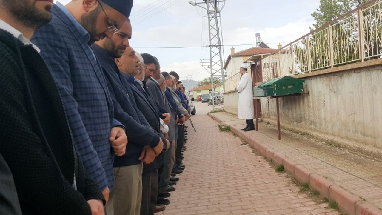 Din görevlisi kaza sonucu vefat etti