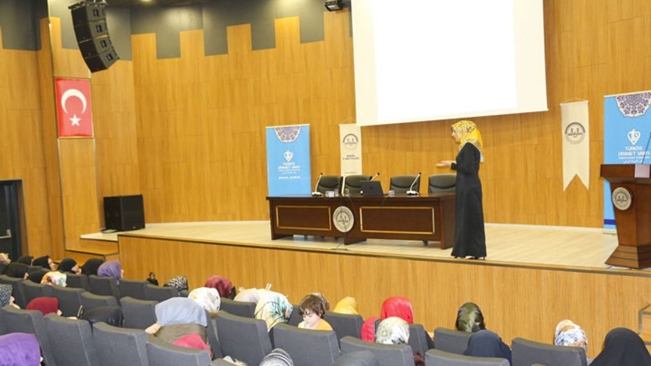 "Aile İçi İletişim" seminerleri sürüyor