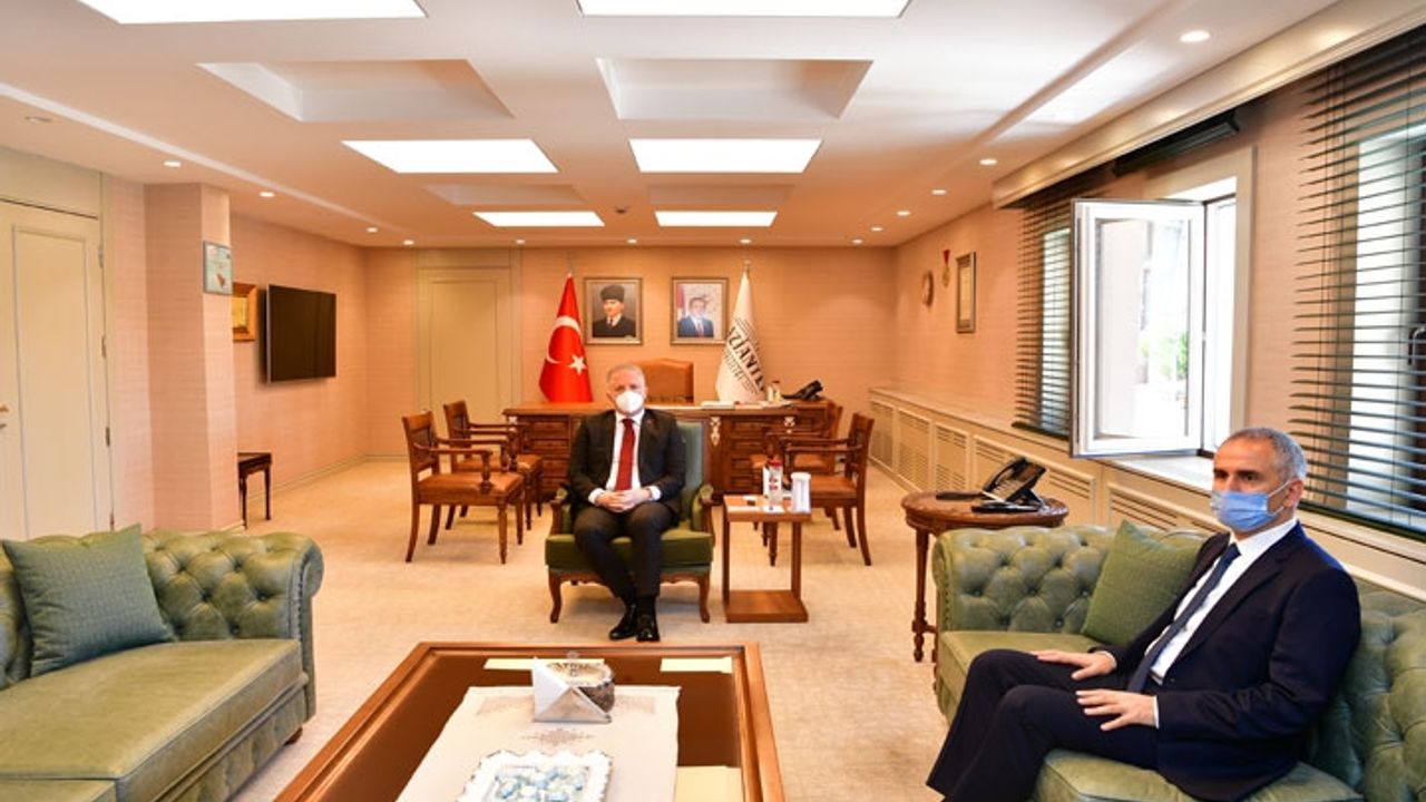 Gaziantep Hacı Ahmet Ziylan Dini Yüksek İhtisas Merkezi Müdürü Kerim Şükrü Ünlü görevine başladı