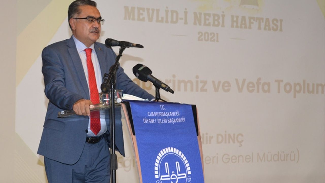 Dinç: Vefa kaybolduğunda etrafımızı veba sarıyor