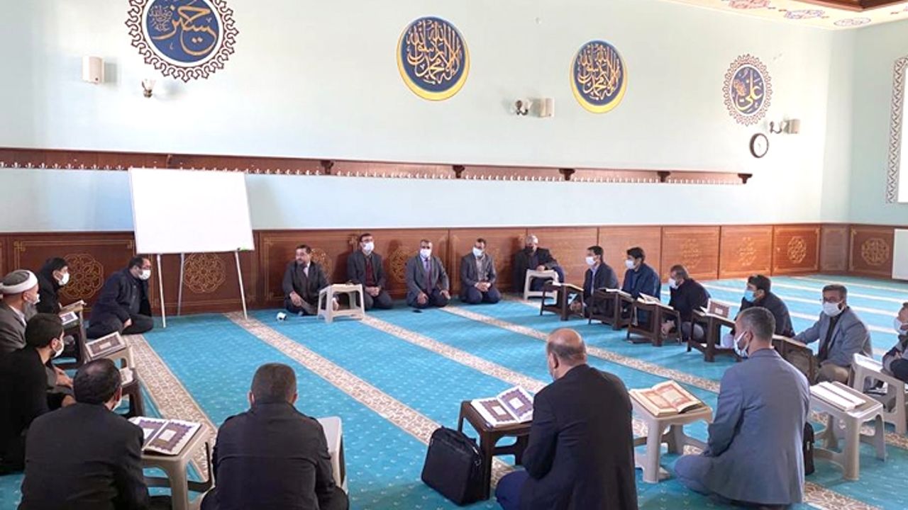 Kars’ta ‘Talim ve Tashih-i Huruf’ kursu açıldı