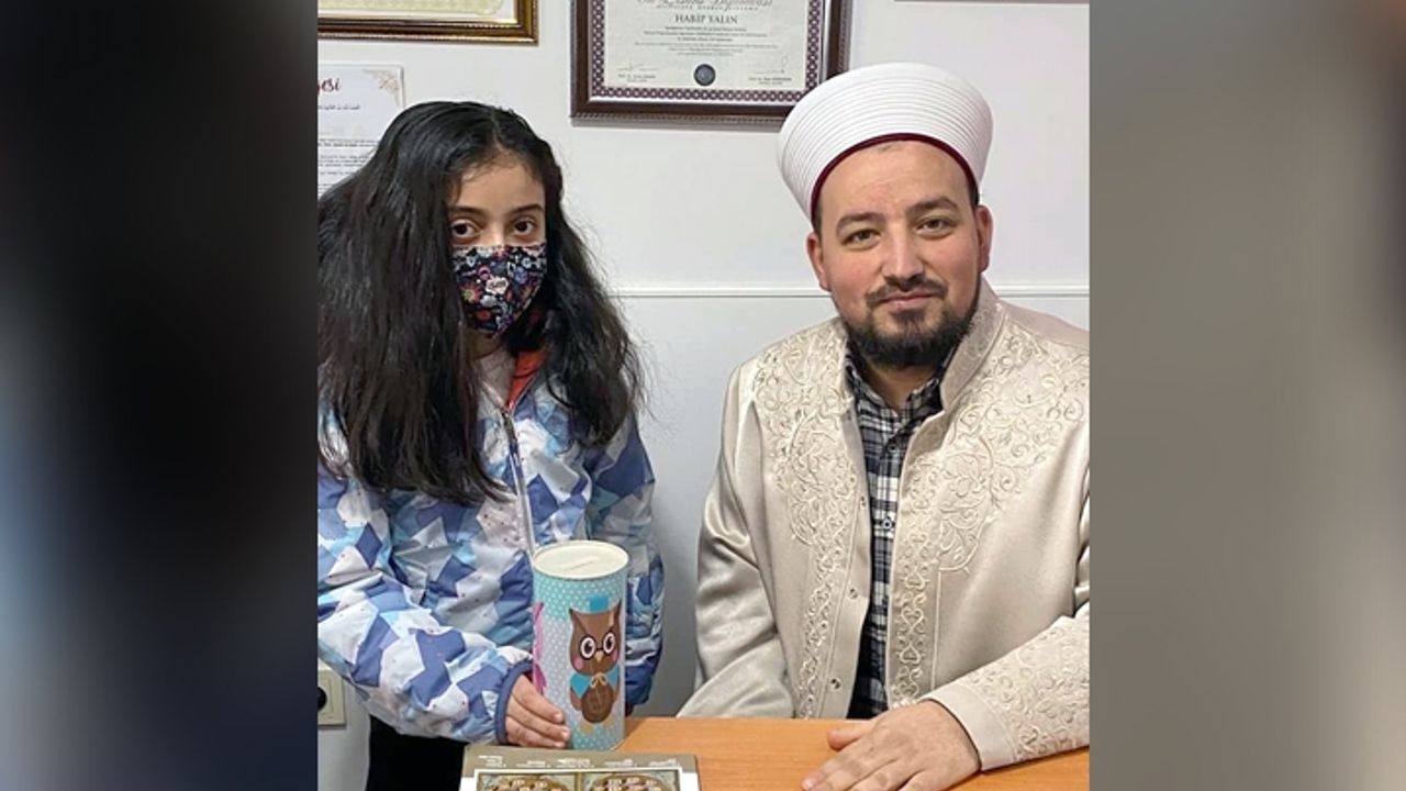 Minik bağışçının 'hediyesi Kur'an oldu'