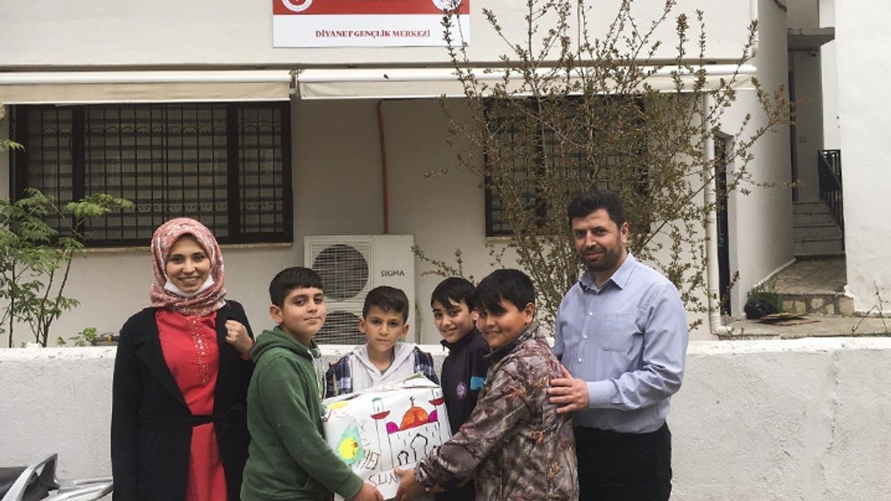 Diyanet Gençlik 'iyilik' için buluştu