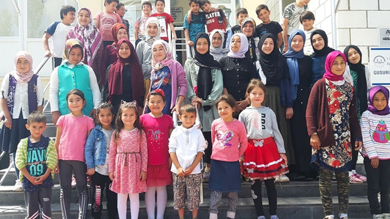 Altınyayla'da çocuklar camide bir gün geçirdi