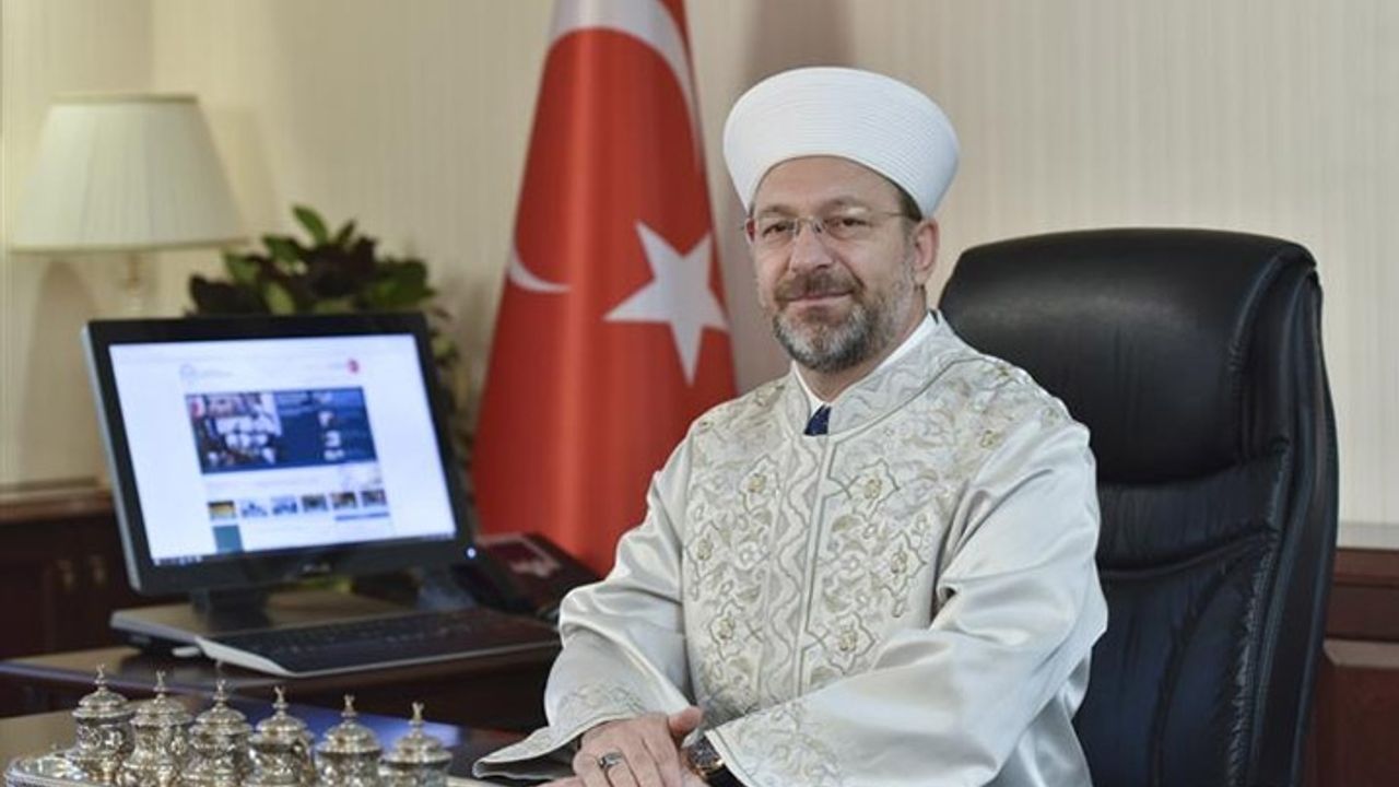 Başkan Erbaş'tan Malazgirt Zaferi paylaşımı