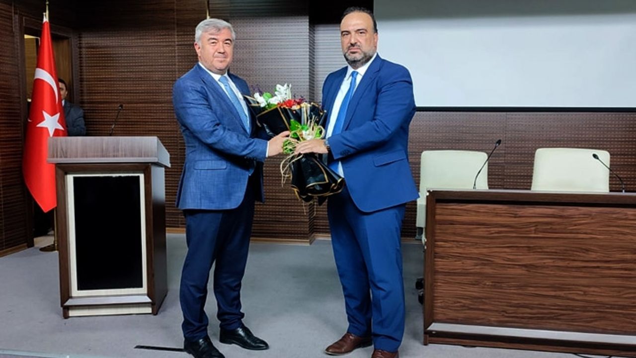 Basılı Yayınlar Dairesi eski Başkan'ı Kahraman'a veda