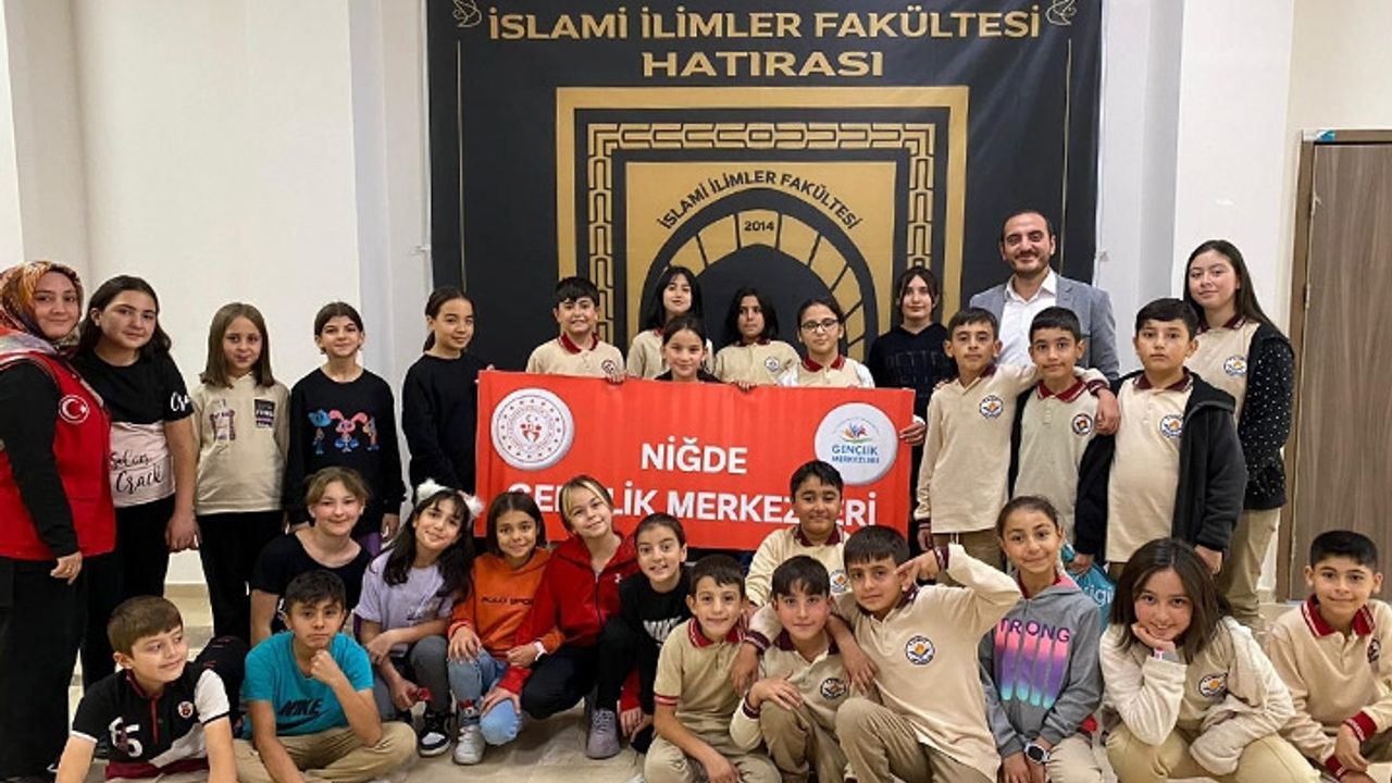 Niğde'de gençler değerleriyle yetişiyor