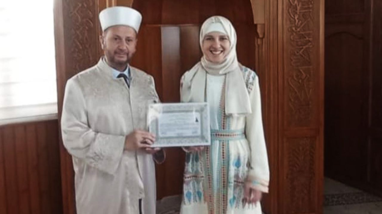 Romanyalı kadın Pamukkale’de Müslüman oldu