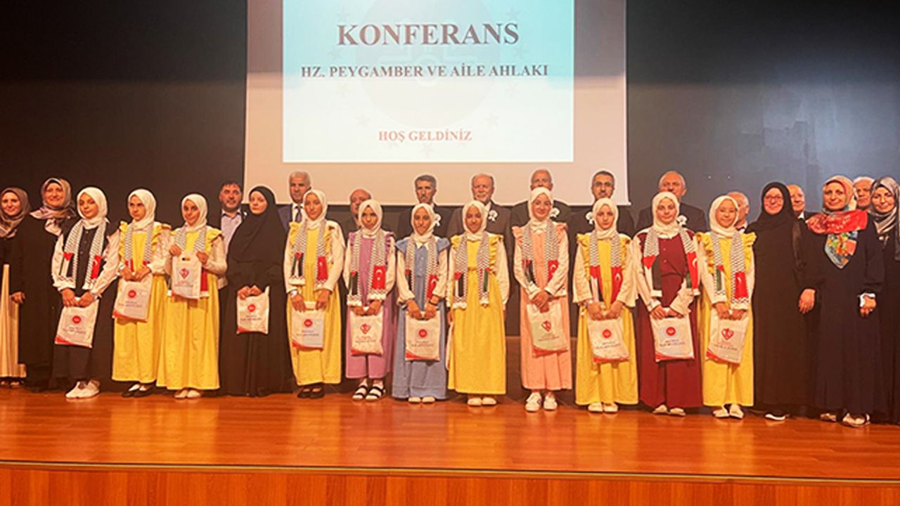 Sapanca'da "Hz. Peygamber ve Aile Ahlakı" konuşuldu