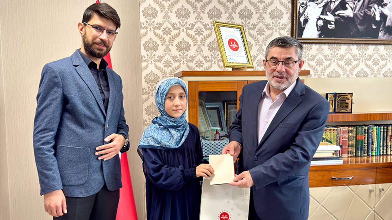Doğu Anadolu’nun en güzel Kur’an okuyan öğrencisi oldu