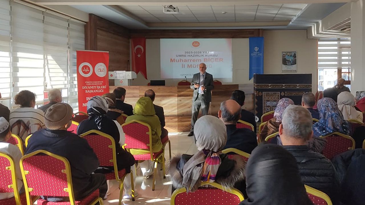 Isparta’da “Umre Eğitim Semineri” düzenlendi