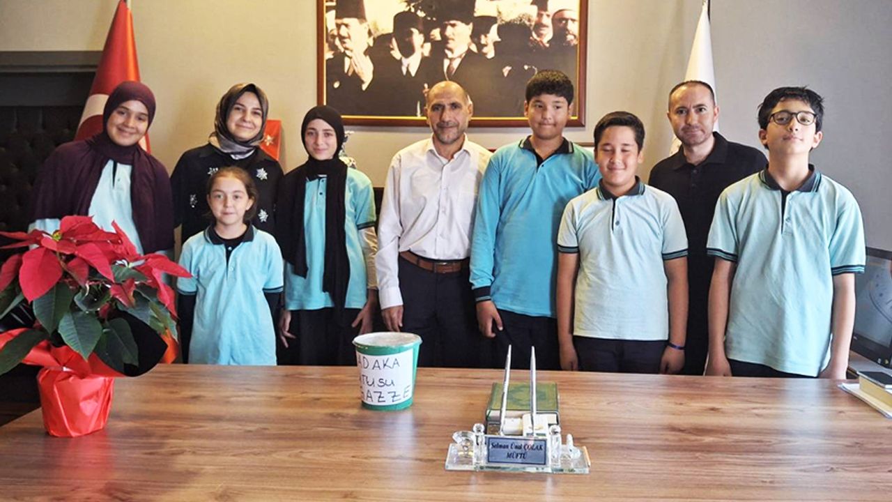 Seydikemerli öğrencilerden Filistin’e destek