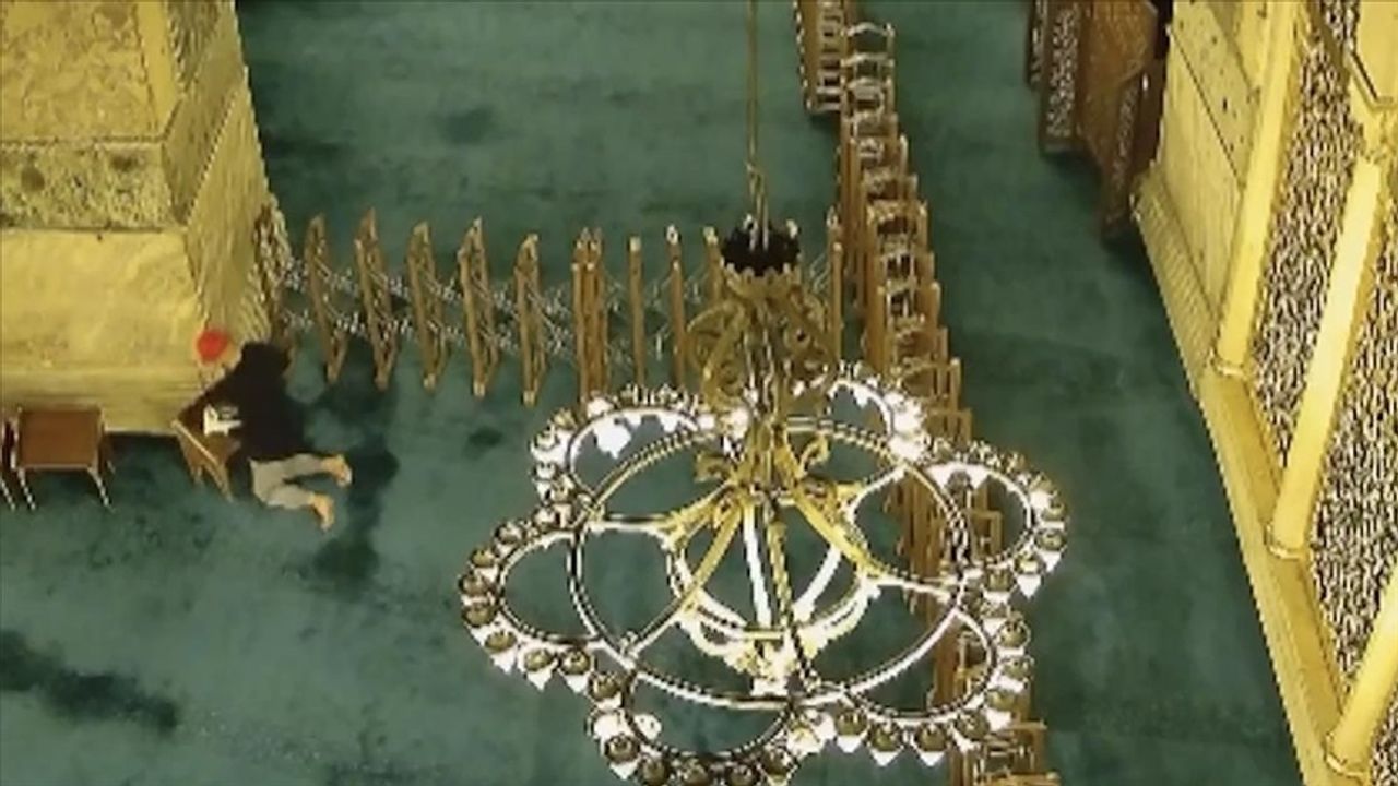 Ayasofya’da yangın çıkaran sanık hakkında 13 yıla kadar hapis talebiyle dava