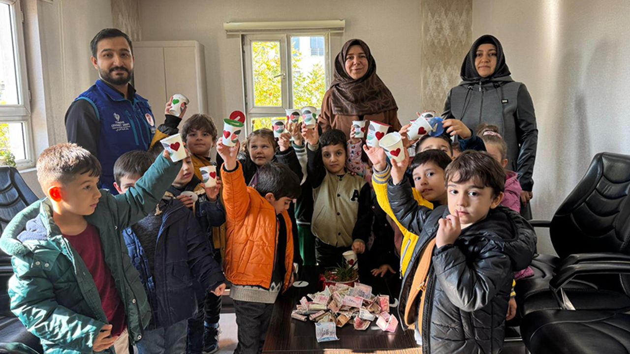 Batman’da minikler kumbaralarını Gazze için açtı