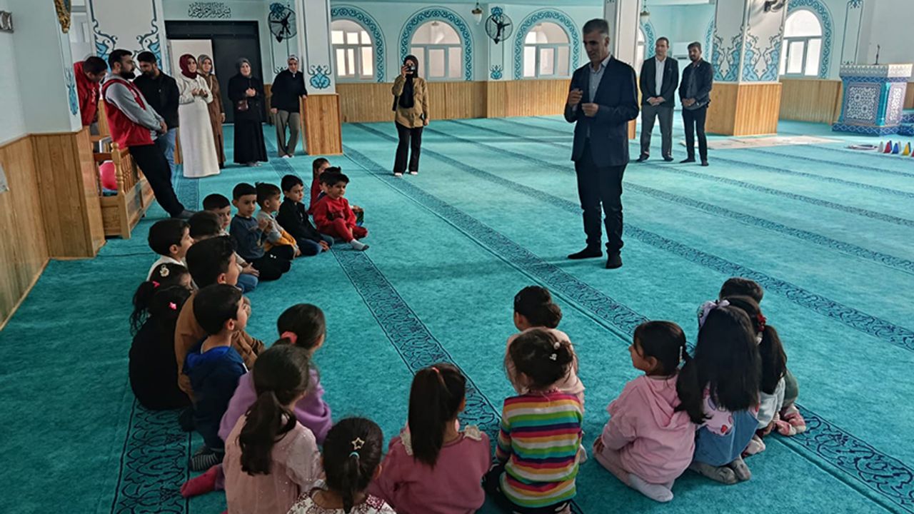 Besni’de “Cami-Çocuk Buluşması”