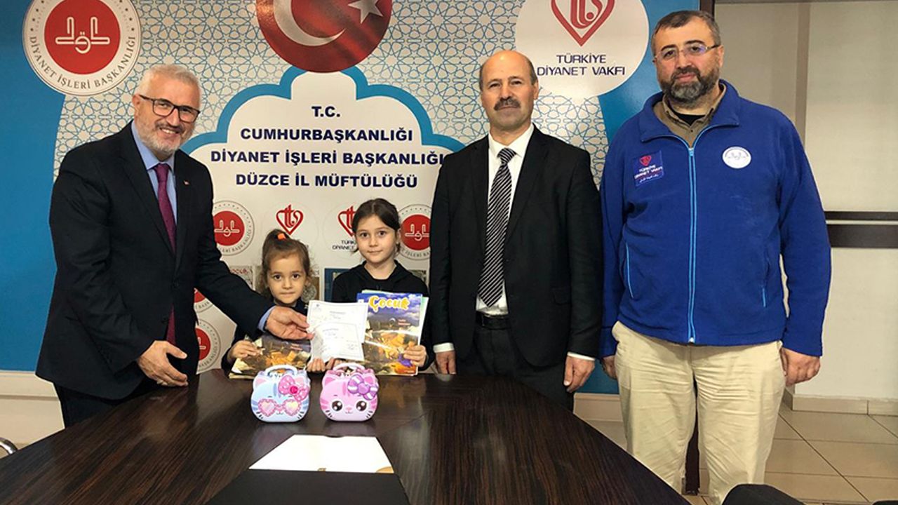 Düzceli miniklerden Gazze’ye destek