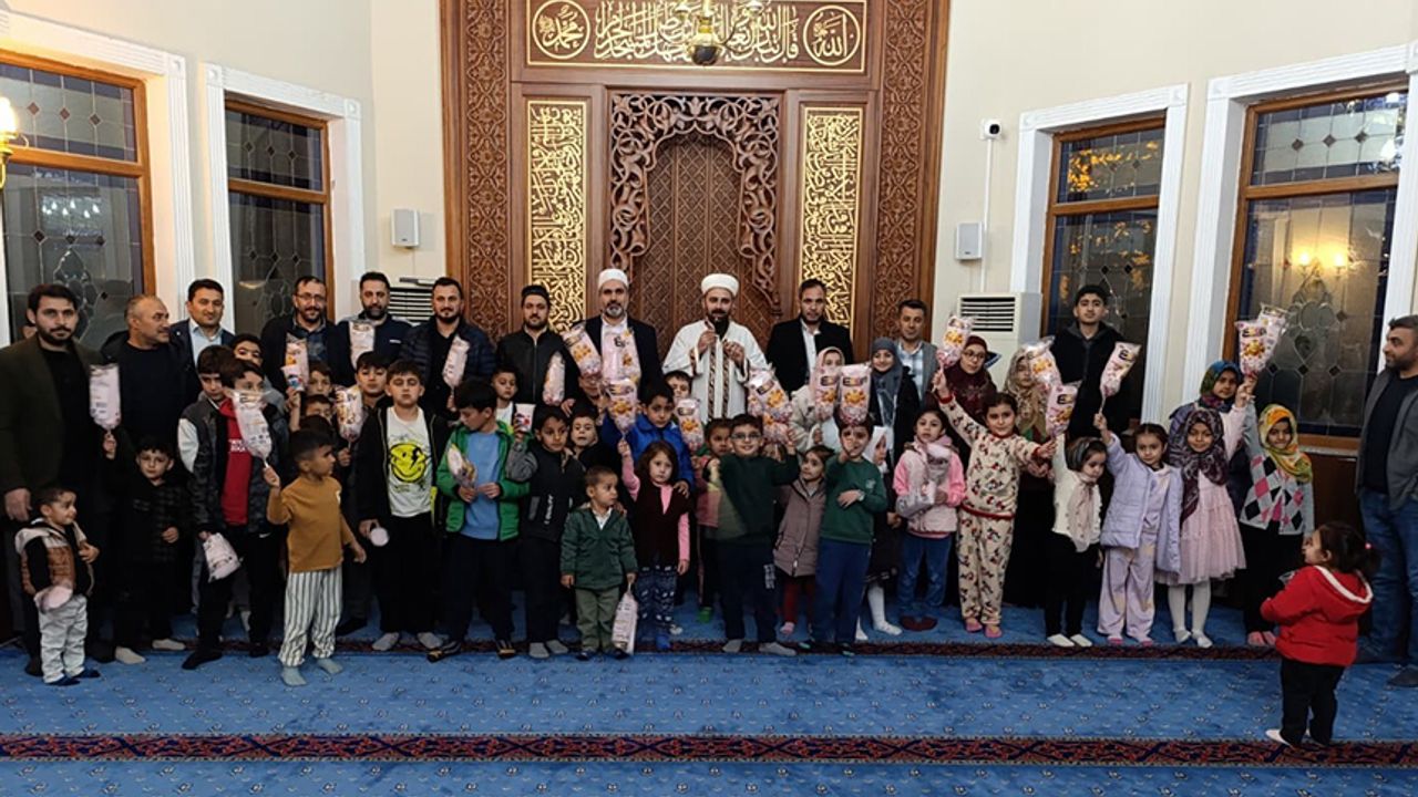 Kale’de çocuklar camide buluştu