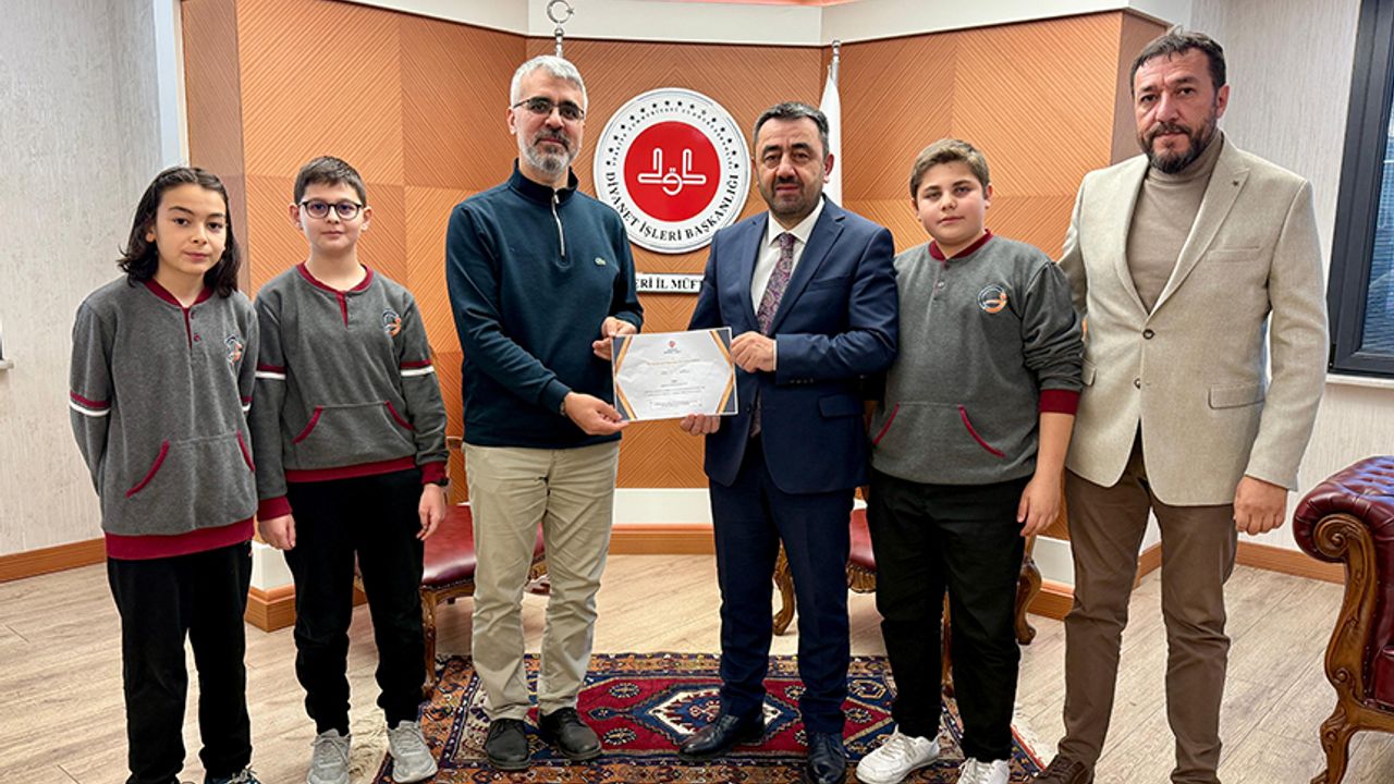 Hafızlık öğrencilerinden Gazze’ye destek