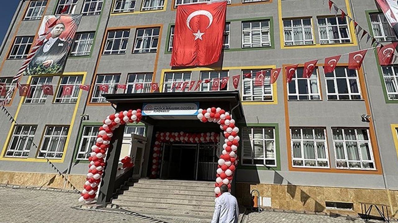 Depremlerden etkilenen Malatya’da 68 yeni okulun yapımı tamamlandı