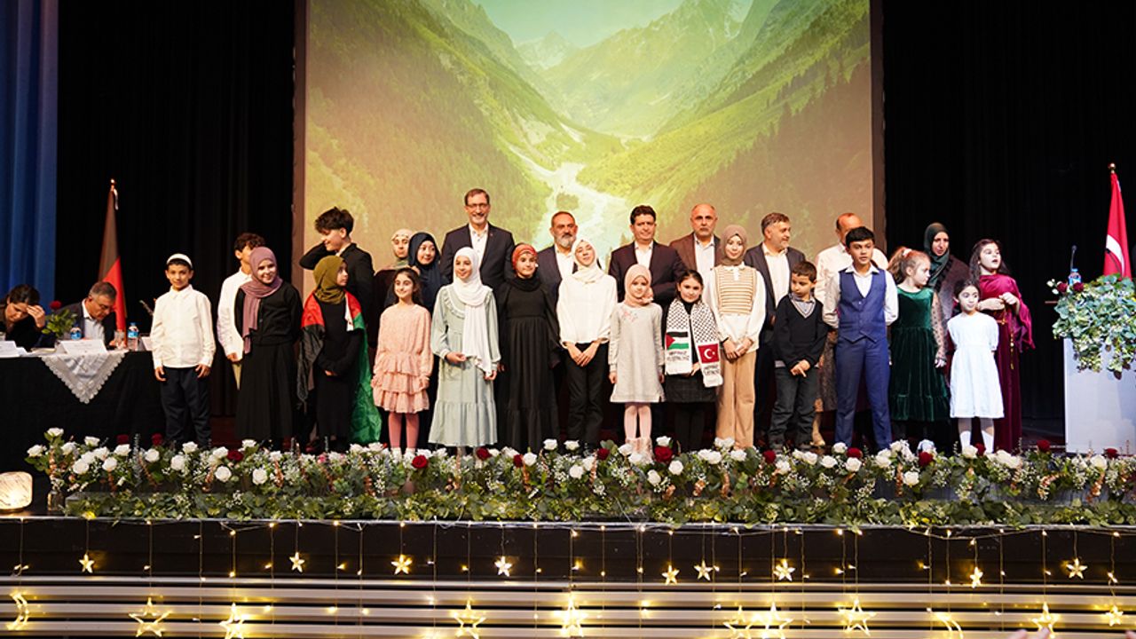 DİTİB'in geleneksel şiir yarışmasında ödüller sahiplerini buldu