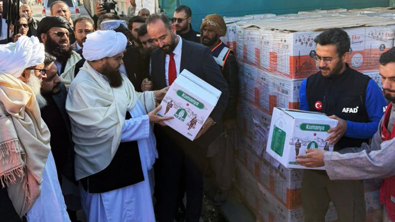 Türkiye'nin "24. İyilik Treni" Afganistan'a ulaştı