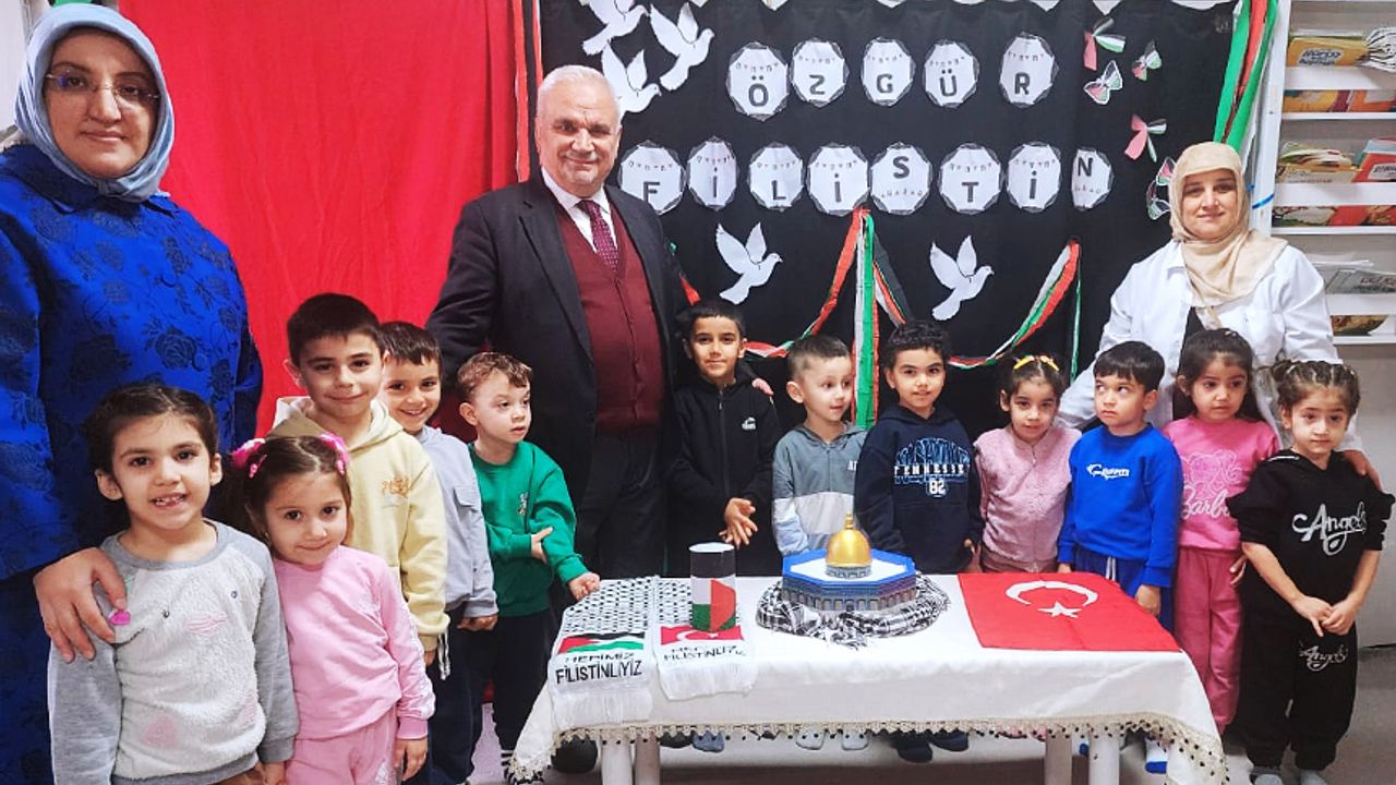 Karabük’te minikler Gazze’ye umut oldu