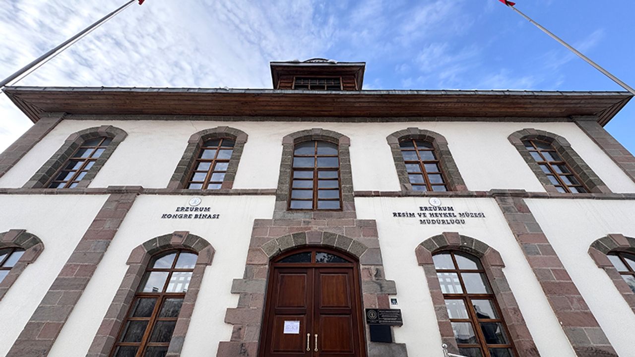 Tarihi Erzurum Kongre binası depreme dayanıklı olmadığı gerekçesiyle ziyarete kapatıldı