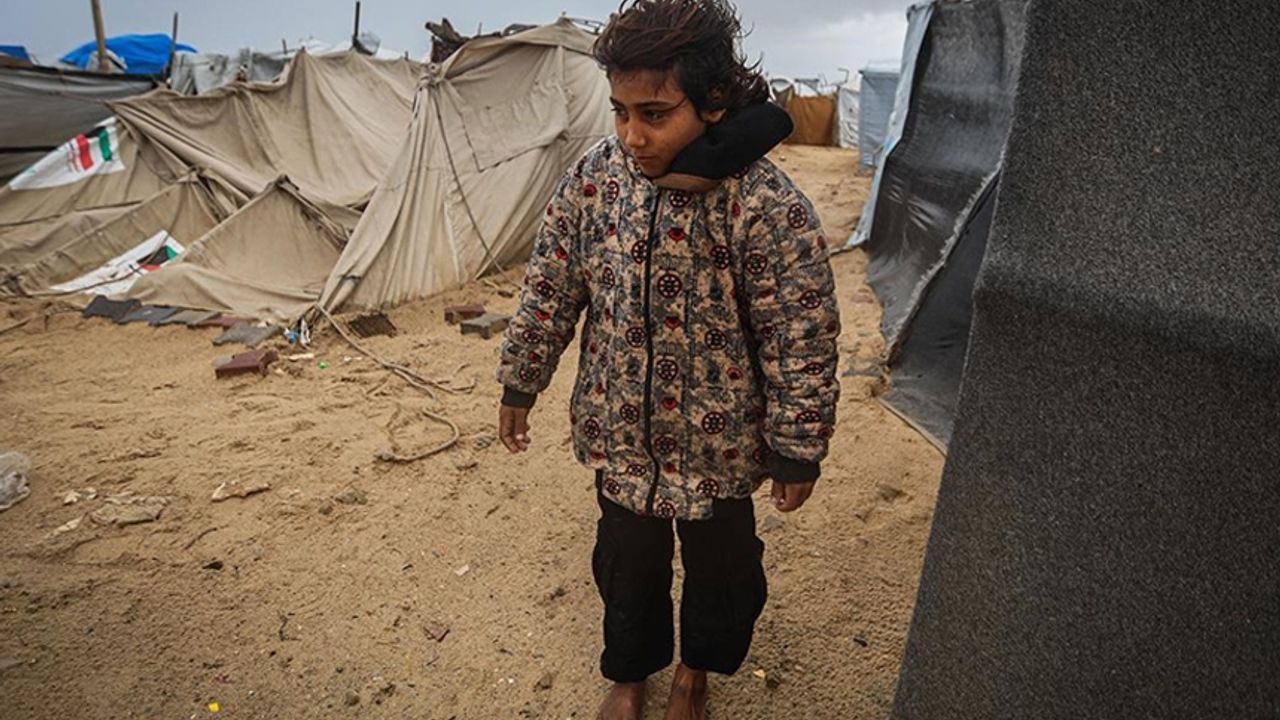 Gazze Şeridi'nde 24 Filistinli soğuktan öldü