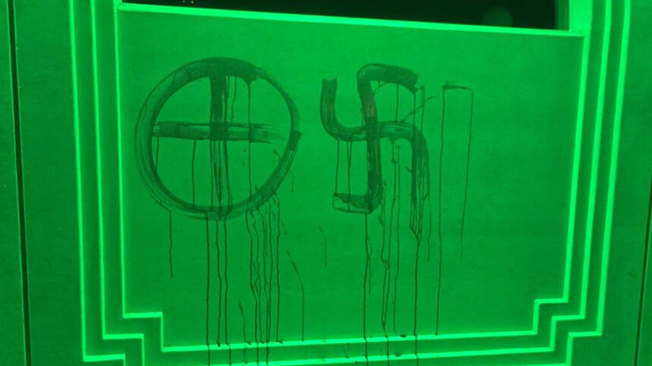 İsveç'te bir camiye ırkçı saldırı düzenlendi