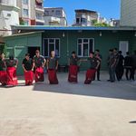 Siirt'te gençler minare gölgesinde eğlendi