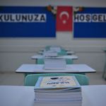 MEB'in ücretsiz ders kitapları okullardaki yerini aldı