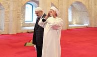 Diyanet İşleri Başkanı Erbaş, özgürlüğün sembolü Şuşa’da çifte ezan okudu