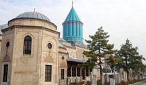 Konya Mevlana Türbesi