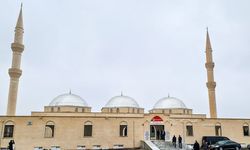 Harran Üniversitesi Tıp Fakültesi Kampüs Camii ibadete açıldı