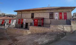 Niğde'de restorasyonu tamamlanan 612 yıllık cami açıldı