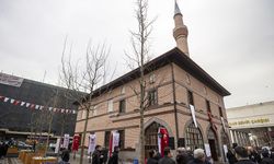 Restorasyonu tamamlanan tarihi Zincirli Camii ibadete açıldı