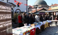 Kuzey Makedonya Murat Paşa Camii'nde Türkiye'ye için kermes