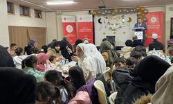 Sultanbeyli’de yetimler iftar sofrasında buluştu