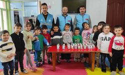 Tortumlu minikler, kardeşleri için "İyilik Kumbarası" oluşturdu