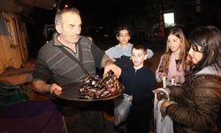 Amasya'da 150 yıllık ramazan geleneği "sepet sallama" sürdürülüyor