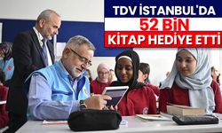 TDV, İstanbul'da 52 bin kitap hediye etti