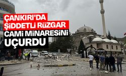 Çankırı'da şiddetli rüzgar cami minaresini uçurdu