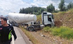 Gaziantep'te minibüsle beton mikseri çarpıştı
