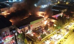 Samsun'da 3 fabrikayı etkileyen yangın kontrol altına alındı