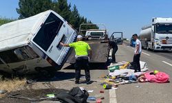Diyarbakır'da devrilen kamyonetteki 7 kişi yaralandı