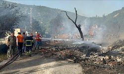 Kastamonu'da köyde çıkan yangında 10 ev yandı