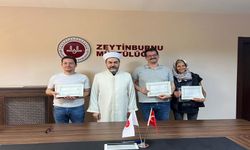 Bulgaristanlı aile Zeytinburnu'nda Müslüman oldu