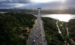 Fatih Sultan Mehmet Köprüsü'nden 36 yılda 2,1 milyar araç geçti