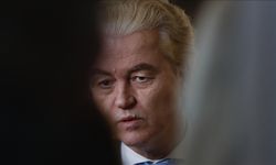 Irkçı Wilders'dan katil İsrail'in soykırımını İslam karşıtlığıyla meşrulaştırma çabası